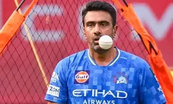 Ravichandran Ashwin: సిడ్నీ థండర్స్ జట్టులోకి అశ్విన్.! Ravichandran Ashwin: సిడ్నీ థండర్స్ జట్టులోకి అశ్విన్.!