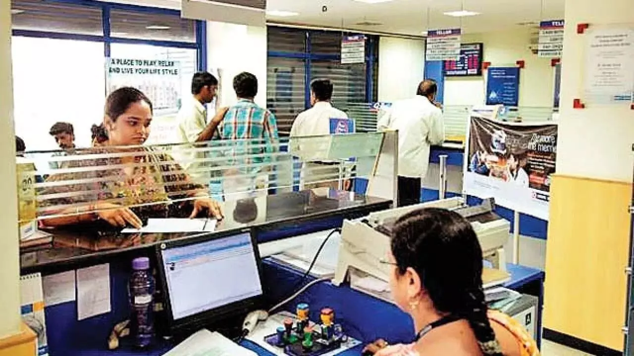 RTGS, NEFT, IMPS, ECS..బ్యాంకుల్లో ఉన్న వివిధ పేమెంట్ సిస్టమ్స్, ఛార్జీలు, ట్రాన్స్‌ఫర్ లిమిట్స్ ఇవే!