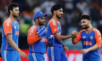 Asia Cup 2025: సూపర్ ఓవర్ లో భారత్ విజయం Asia Cup 2025: సూపర్ ఓవర్ లో భారత్ విజయం
