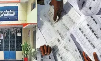 Panchayat Elections: తెలంగాణలో 3 దశల పంచాయతీ ఎన్నికలు Panchayat Elections: తెలంగాణలో 3 దశల పంచాయతీ ఎన్నికలు
