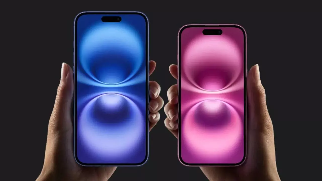 iPhone : 45 కంపెనీలు, 3.5 లక్షల ఉద్యోగాలు.. ప్రతి 5 ఐఫోన్లలో ఒకటి ఇక్కడి నుంచే