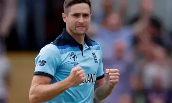 Chris Woakes: ఇంగ్లాండ్ ఆల్రౌండర్ క్రిస్ వోక్స్ రిటైర్మెంట్ Chris Woakes: ఇంగ్లాండ్ ఆల్రౌండర్ క్రిస్ వోక్స్ రిటైర్మెంట్