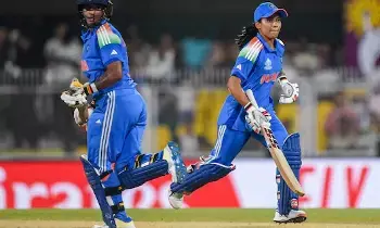 Womens World Cup: వుమెన్స్ వరల్డ్ కప్: శ్రీలంక టార్గెట్ ఎంతంటే? Womens World Cup: వుమెన్స్ వరల్డ్ కప్: శ్రీలంక టార్గెట్ ఎంతంటే?