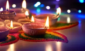 Dasara Special: దసరా స్పెషల్.. ఈ 5 చోట్ల దీపం వెలిగిస్తే.. లక్ష్మీదేవి కటాక్షం ఖాయం! Dasara Special: దసరా స్పెషల్.. ఈ 5 చోట్ల దీపం వెలిగిస్తే.. లక్ష్మీదేవి కటాక్షం ఖాయం!