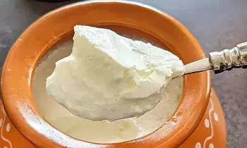 Eat Curd Every Day: రోజూ పెరుగు తింటే ఏమవుతుంది.? Eat Curd Every Day: రోజూ పెరుగు తింటే ఏమవుతుంది.?