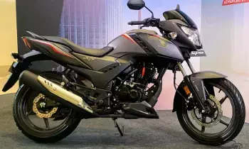 Honda SP160 : టీవీఎస్ అపాచీకి గట్టిపోటీ.. జీఎస్టీ తగ్గింపుతో భారీగా తగ్గిన హోండా బైక్ ధర Honda SP160 : టీవీఎస్ అపాచీకి గట్టిపోటీ.. జీఎస్టీ తగ్గింపుతో భారీగా తగ్గిన హోండా బైక్ ధర