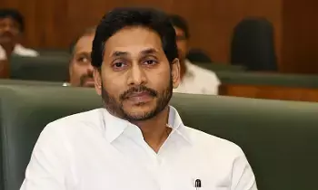Dalit Organizations Issue Ultimatum to Jagan:  దళిత సంఘాలు జగన్కు అల్టిమేటం : క్షమాపణ చెప్పకపోతే నర్సీపట్నం పర్యటనకు అడ్డుకట్ట, తీవ్ర పరిణామాలు తప్పవు Dalit Organizations Issue Ultimatum to Jagan:  దళిత సంఘాలు జగన్కు అల్టిమేటం : క్షమాపణ చెప్పకపోతే నర్సీపట్నం పర్యటనకు అడ్డుకట్ట, తీవ్ర పరిణామాలు తప్పవు