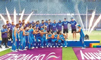 Asia Cup Celebrations: ఆసియా కప్ సంబరాలు: ట్రోఫీ లేకుండానే టీమిండియా ఉత్సవాలు.. ఆ సృజనాత్మక ఆలోచన ఎవరిదంటే.. Asia Cup Celebrations: ఆసియా కప్ సంబరాలు: ట్రోఫీ లేకుండానే టీమిండియా ఉత్సవాలు.. ఆ సృజనాత్మక ఆలోచన ఎవరిదంటే..