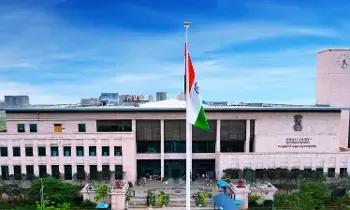 AP High Court: ఏపీ హైకోర్టు: వైద్య కళాశాలల పీపీపీ మోడల్పై తాత్కాలిక ఆంక్షలు రద్దు AP High Court: ఏపీ హైకోర్టు: వైద్య కళాశాలల పీపీపీ మోడల్పై తాత్కాలిక ఆంక్షలు రద్దు