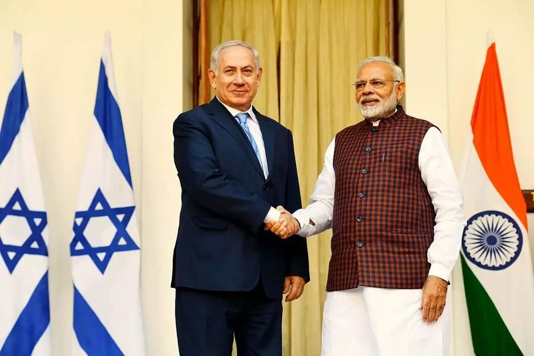 Modi-Netanyahu Phone Conversation: మోదీ-నెతన్యాహు ఫోన్ సంభాషణ: కీలక భద్రతా సమావేశాన్ని ఆపి మాట్లాడిన ఇజ్రాయెల్ ప్రధాని! Modi-Netanyahu Phone Conversation: మోదీ-నెతన్యాహు ఫోన్ సంభాషణ: కీలక భద్రతా సమావేశాన్ని ఆపి మాట్లాడిన ఇజ్రాయెల్ ప్రధాని!