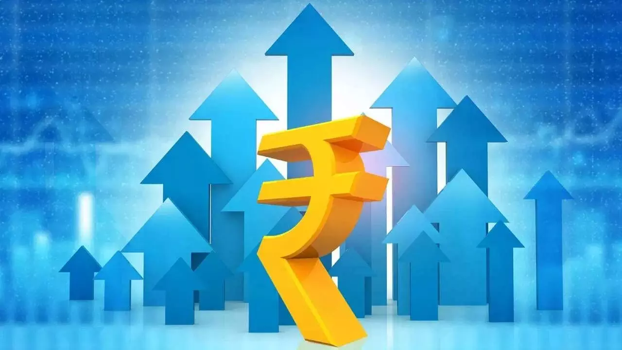 Indian Economy: భారత ఆర్థిక వ్యవస్థకు శుభవార్త.. పదేళ్లలో భారీగా తగ్గిన రుణాలు.. ఇదంతా దేనివల్ల అంటే ? Indian Economy: భారత ఆర్థిక వ్యవస్థకు శుభవార్త.. పదేళ్లలో భారీగా తగ్గిన రుణాలు.. ఇదంతా దేనివల్ల అంటే ?