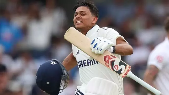 Second Test Against West Indies: విండీస్ తో రెండో టెస్ట్.. జైశ్వాల్ బద్దలు కొట్టిన రికార్డులివే.. Second Test Against West Indies: విండీస్ తో రెండో టెస్ట్.. జైశ్వాల్ బద్దలు కొట్టిన రికార్డులివే..