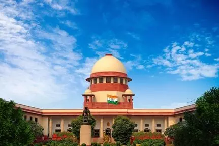 High Court Stay on 42% BC Reservation: బీసీల 42% రిజర్వేషన్పై హైకోర్టు స్టే; సుప్రీంకోర్టుకు తెలంగాణ ప్రభుత్వం High Court Stay on 42% BC Reservation: బీసీల 42% రిజర్వేషన్పై హైకోర్టు స్టే; సుప్రీంకోర్టుకు తెలంగాణ ప్రభుత్వం