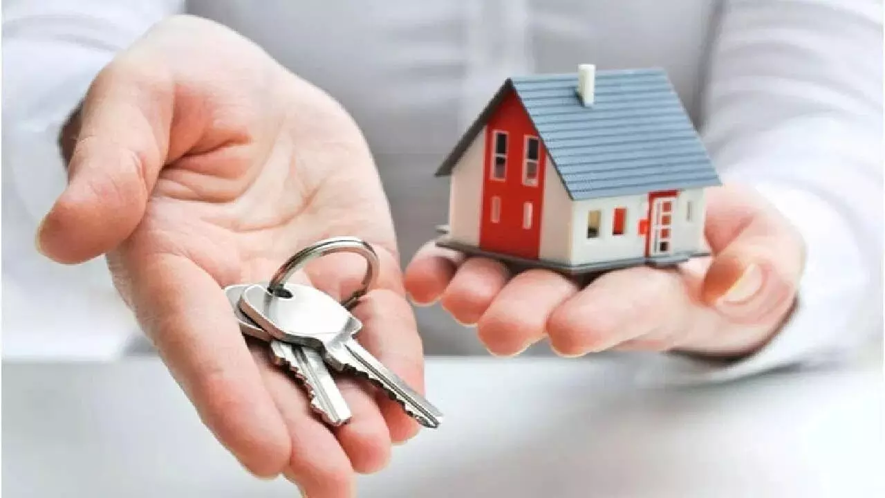 Property Purchase : మోసపోకుండా ఉండాలంటే..ఇల్లు కొనే ముందు ఈ 6 పేపర్లు కచ్చితంగా చెక్ చేయండి