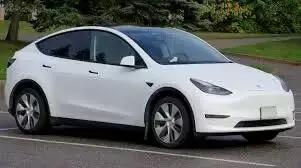 Tesla : డిమాండ్‌ను పెంచడానికి  సరికొత్త వ్యూహం.. ధర తగ్గించి రేంజ్ పెంచిన టెస్లా