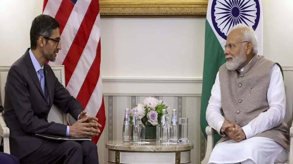 Google CEO Sundar Pichai: గూగుల్ సీఈఓ సుందర్ పిచాయ్: విశాఖలో ఏఐ హబ్ స్థాపన భారత టెక్ భవిష్యత్తుకు కీలక మైలురాయి – ప్రధాని మోదీతో ఫోన్ సంభాషణలో ఆనందం వ్యక్తం చేసిన పిచాయ్ Google CEO Sundar Pichai: గూగుల్ సీఈఓ సుందర్ పిచాయ్: విశాఖలో ఏఐ హబ్ స్థాపన భారత టెక్ భవిష్యత్తుకు కీలక మైలురాయి – ప్రధాని మోదీతో ఫోన్ సంభాషణలో ఆనందం వ్యక్తం చేసిన పిచాయ్