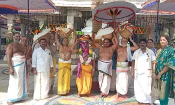 Chandragiri Sri Kodandarama Swamy: చంద్రగిరి శ్రీ కోదండరామస్వామివారికి వైభవంగా పవిత్ర సమర్పణ Chandragiri Sri Kodandarama Swamy: చంద్రగిరి శ్రీ కోదండరామస్వామివారికి వైభవంగా పవిత్ర సమర్పణ
