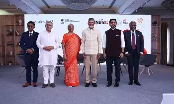 Google Data Center in Visakhapatnam:  విశాఖపట్నంలో గూగుల్ డేటా సెంటర్: ఏపీతో చారిత్రక ఒప్పందం.. 15 బిలియన్ డాలర్ల పెట్టుబడి! Google Data Center in Visakhapatnam:  విశాఖపట్నంలో గూగుల్ డేటా సెంటర్: ఏపీతో చారిత్రక ఒప్పందం.. 15 బిలియన్ డాలర్ల పెట్టుబడి!
