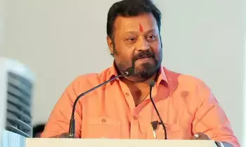 Suresh Gopi: సురేశ్ గోపీ: మంత్రి పదవి వదిలేస్తా, సినిమాల్లోకి తిరిగి వస్తా – సదానంద మాస్టర్కు అవకాశం ఇవ్వాలని విజ్ఞప్తి Suresh Gopi: సురేశ్ గోపీ: మంత్రి పదవి వదిలేస్తా, సినిమాల్లోకి తిరిగి వస్తా – సదానంద మాస్టర్కు అవకాశం ఇవ్వాలని విజ్ఞప్తి