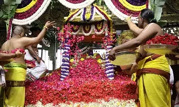 Pushpayagam at Srivari Temple: అక్టోబర్ 30న శ్రీవారి ఆలయంలో పుష్పయాగం – ఆర్జిత సేవలు రద్దు! Pushpayagam at Srivari Temple: అక్టోబర్ 30న శ్రీవారి ఆలయంలో పుష్పయాగం – ఆర్జిత సేవలు రద్దు!