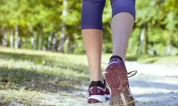 Benefits of Reverse Walking: రివర్స్ వాకింగ్ ప్రయోజనాలు తెలిస్తే ఆశ్చర్యపోతారు.. Benefits of Reverse Walking: రివర్స్ వాకింగ్ ప్రయోజనాలు తెలిస్తే ఆశ్చర్యపోతారు..