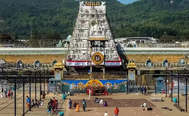 January Darshan Quota Schedule Released for Lord Venkateswara: శ్రీవారి భక్తులకు శుభవార్త: జనవరి నెల దర్శన కోటా షెడ్యూల్ విడుదల January Darshan Quota Schedule Released for Lord Venkateswara: శ్రీవారి భక్తులకు శుభవార్త: జనవరి నెల దర్శన కోటా షెడ్యూల్ విడుదల