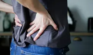 Back Pain: వెన్నునొప్పిని పట్టించుకోకపోతే ఏమవుతుందో తెలుసా..? Back Pain: వెన్నునొప్పిని పట్టించుకోకపోతే ఏమవుతుందో తెలుసా..?