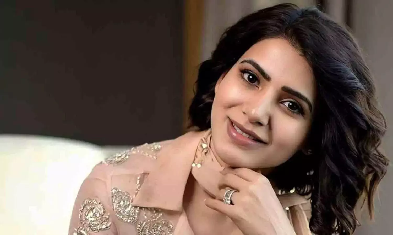 Samantha Gets Emotional: ఆ రోజుల్లో తిండికీ కష్టపడ్డాం.. సమంత ఎమోషనల్ Samantha Gets Emotional: ఆ రోజుల్లో తిండికీ కష్టపడ్డాం.. సమంత ఎమోషనల్
