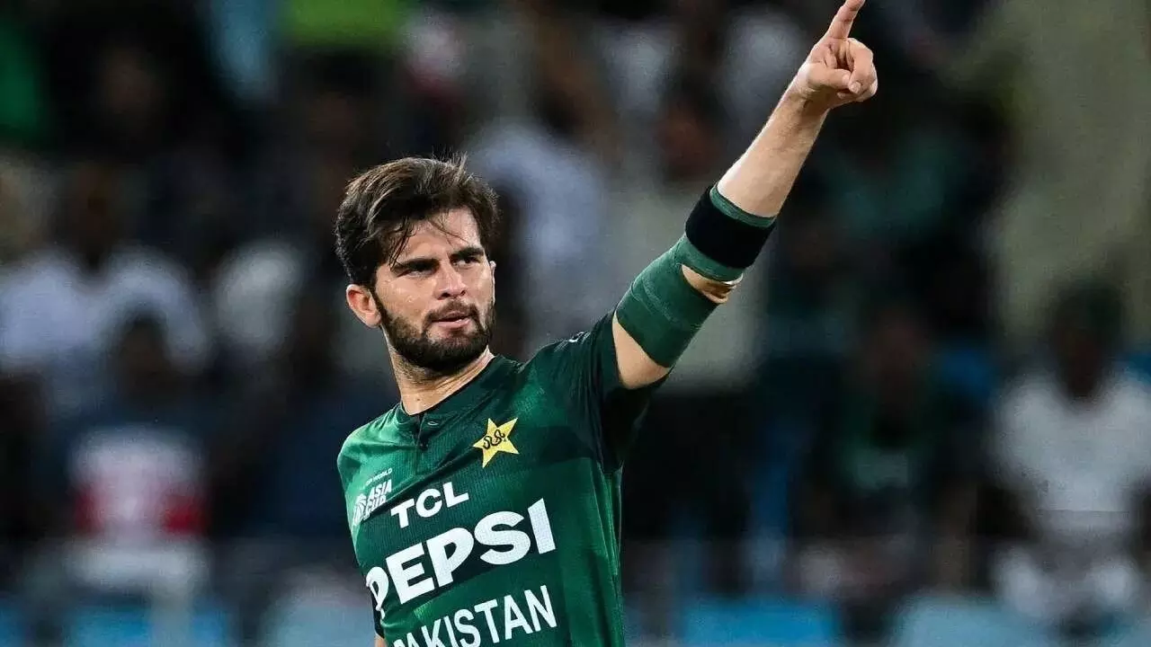 Pakistan’s New ODI Captain: పాకిస్తాన్ వన్డే కెప్టెన్గా పేసర్ షాహీన్ అఫ్రిది నియామకం Pakistan’s New ODI Captain: పాకిస్తాన్ వన్డే కెప్టెన్గా పేసర్ షాహీన్ అఫ్రిది నియామకం