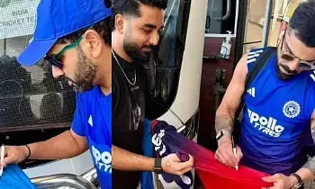 Grand Welcome for Rohit and Kohli: అడిలైడ్ లో రోహిత్,కోహ్లీకి గ్రాండ్ వెల్ కమ్ Grand Welcome for Rohit and Kohli: అడిలైడ్ లో రోహిత్,కోహ్లీకి గ్రాండ్ వెల్ కమ్