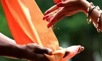 Performing Charity Lead to Moksha: దానధర్మాలు చేస్తే మోక్షం లభిస్తుందా? Performing Charity Lead to Moksha: దానధర్మాలు చేస్తే మోక్షం లభిస్తుందా?