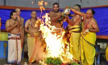 Sri Kalyana Venkateswara Swamy’s Pavitrotsavam Concludes with Purnahuti: పూర్ణాహుతితో ముగిసిన శ్రీ కల్యాణ వేంకటేశ్వరస్వామి వారి పవిత్రోత్సవాలు Sri Kalyana Venkateswara Swamy’s Pavitrotsavam Concludes with Purnahuti: పూర్ణాహుతితో ముగిసిన శ్రీ కల్యాణ వేంకటేశ్వరస్వామి వారి పవిత్రోత్సవాలు