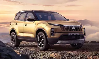 Made-in-India Vehicles : మేడ్-ఇన్-ఇండియానే కావాలంటున్న ఫారెనర్స్.. సెప్టెంబర్లో భారీగా పెరిగిన ఎగుమతులు