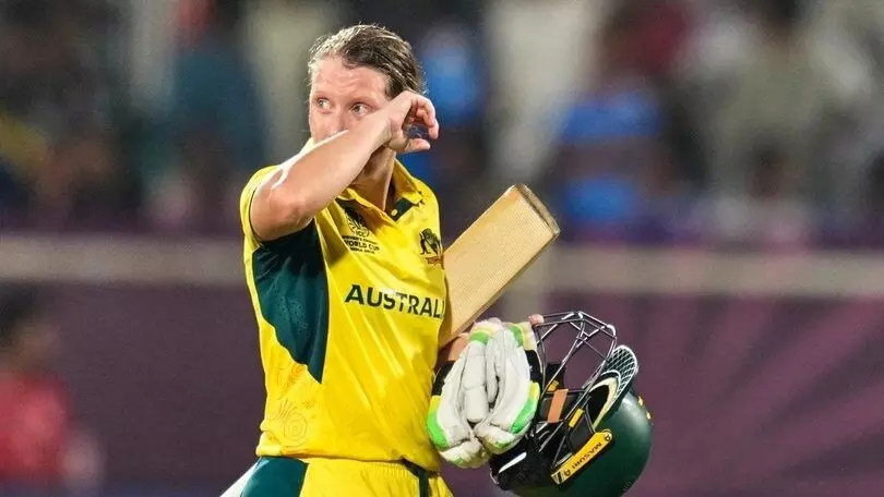 Big Shock for Australia: ఆస్ట్రేలియాకు బిగ్ షాక్: కెప్టెన్ ఔట్! Big Shock for Australia: ఆస్ట్రేలియాకు బిగ్ షాక్: కెప్టెన్ ఔట్!