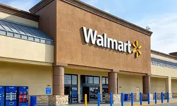 Walmart Halts Hiring of H-1B Visa Applicants : వాల్మార్ట్: ట్రంప్ నిర్ణయంతో హెచ్-1బీ వీసా అభ్యర్థుల నియామకాలు పూర్తిగా నిలిపివేత! Walmart Halts Hiring of H-1B Visa Applicants : వాల్మార్ట్: ట్రంప్ నిర్ణయంతో హెచ్-1బీ వీసా అభ్యర్థుల నియామకాలు పూర్తిగా నిలిపివేత!