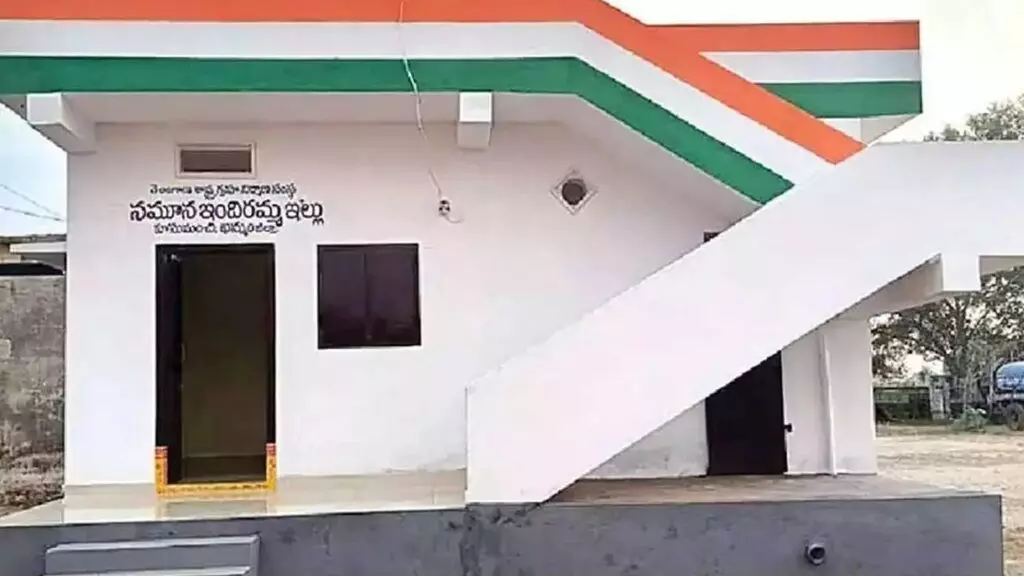 Indiramma Housing: ఇందిరమ్మ ఇళ్లు: 44.4 చ.గా.లోపు స్థలం ఉన్నా జీ+1 నిర్మాణానికి అనుమతి.. పట్టణ లబ్ధిదారులకు ప్రభుత్వ ఊరట! Indiramma Housing: ఇందిరమ్మ ఇళ్లు: 44.4 చ.గా.లోపు స్థలం ఉన్నా జీ+1 నిర్మాణానికి అనుమతి.. పట్టణ లబ్ధిదారులకు ప్రభుత్వ ఊరట!