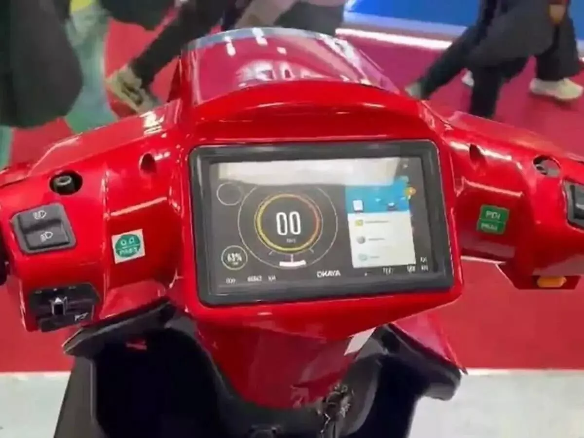 New Electric Scooter : లేటెస్ట్ ఫీచర్లతో కొత్త ఫ్యామిలీ స్కూటర్.. వచ్చే ఏడాది మధ్యలో రానున్న సింపుల్ ఈవీ New Electric Scooter : లేటెస్ట్ ఫీచర్లతో కొత్త ఫ్యామిలీ స్కూటర్.. వచ్చే ఏడాది మధ్యలో రానున్న సింపుల్ ఈవీ