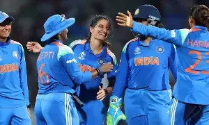 India storms into semifinals: అదరగొట్టిన అమ్మాయిలు..సెమీస్ కు భారత్ India storms into semifinals: అదరగొట్టిన అమ్మాయిలు..సెమీస్ కు భారత్