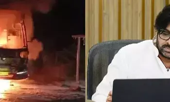 Pawan Kalyan Deeply Saddened Over Kurnool Bus Tragedy: కర్నూలు బస్సు దుర్ఘటనపై పవన్ కల్యాణ్ తీవ్ర దిగ్భ్రాంతి Pawan Kalyan Deeply Saddened Over Kurnool Bus Tragedy: కర్నూలు బస్సు దుర్ఘటనపై పవన్ కల్యాణ్ తీవ్ర దిగ్భ్రాంతి