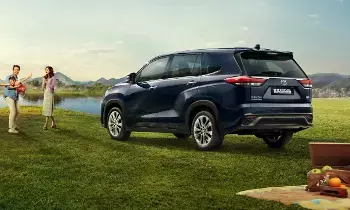 Toyota Innova Hycross : ఫ్యామిలీకి బెస్ట్ డీల్.. జీఎస్టీ కోత తర్వాత భారీగా తగ్గిన ఇన్నోవా హైక్రాస్ ధర Toyota Innova Hycross : ఫ్యామిలీకి బెస్ట్ డీల్.. జీఎస్టీ కోత తర్వాత భారీగా తగ్గిన ఇన్నోవా హైక్రాస్ ధర