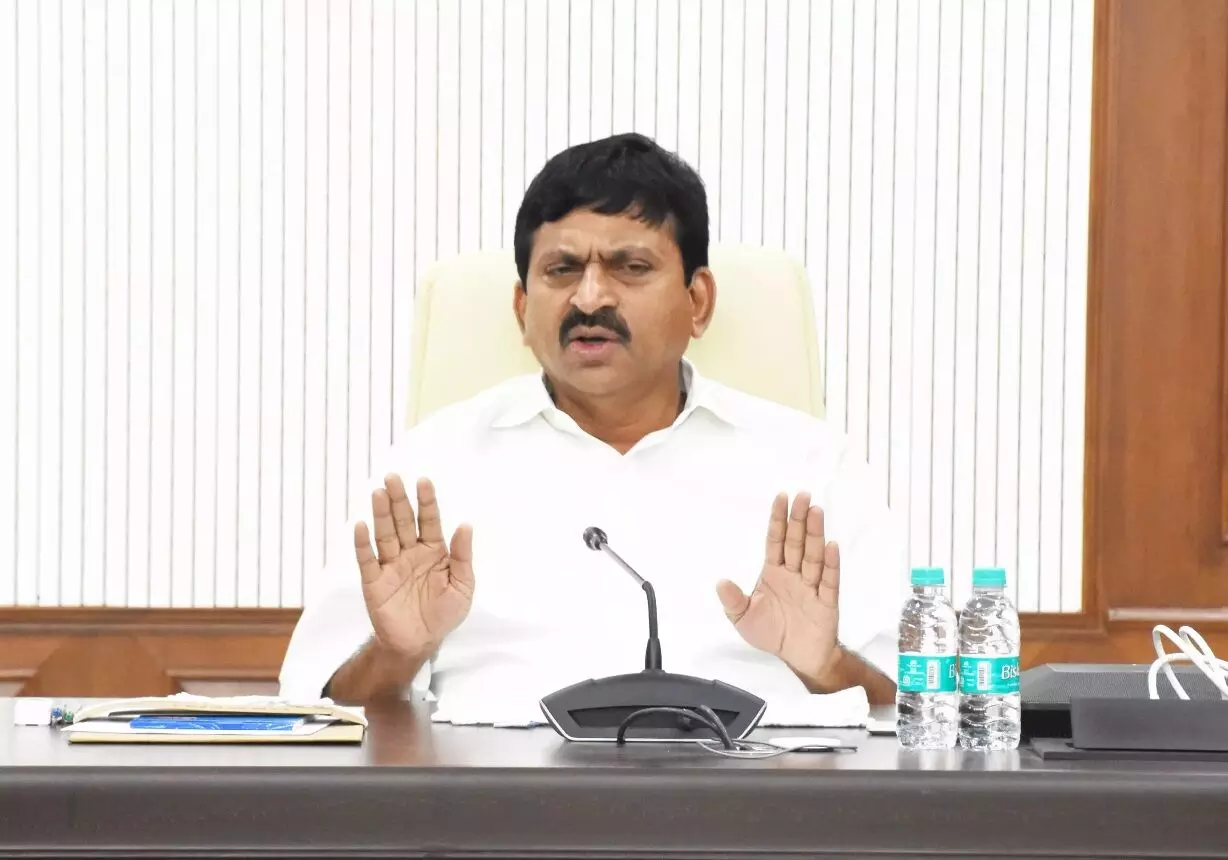 Minor Changes in Indiramma Housing Bill Payments:  ఇందిరమ్మ ఇళ్ల బిల్లు చెల్లింపుల్లో చిన్న మార్పులు: మంత్రి పొంగులేటి శ్రీనివాసరెడ్డి Minor Changes in Indiramma Housing Bill Payments:  ఇందిరమ్మ ఇళ్ల బిల్లు చెల్లింపుల్లో చిన్న మార్పులు: మంత్రి పొంగులేటి శ్రీనివాసరెడ్డి