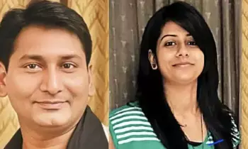 Rajasthan:  రాజస్థాన్: భార్య పేరుతో మోసపూరిత ఉద్యోగాలు.. పని లేకుండానే రూ. 37 లక్షలు సంపాదించిన అధికారి! Rajasthan:  రాజస్థాన్: భార్య పేరుతో మోసపూరిత ఉద్యోగాలు.. పని లేకుండానే రూ. 37 లక్షలు సంపాదించిన అధికారి!