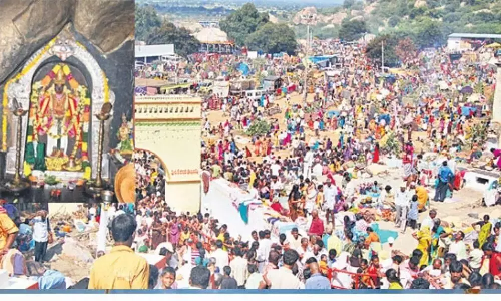 Telangana Tirupati:  తెలంగాణ తిరుపతి..ఇవాళఉద్దాల ఉత్సవానికి సిద్ధమైన కురుమూర్తి Telangana Tirupati:  తెలంగాణ తిరుపతి..ఇవాళఉద్దాల ఉత్సవానికి సిద్ధమైన కురుమూర్తి