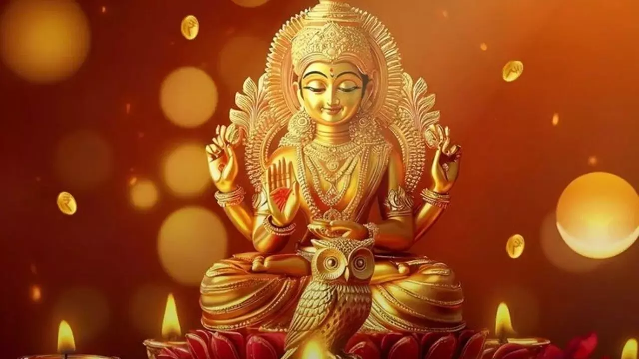 Rules to Attract Goddess Lakshmi’s Blessings and Wealth at Home: ఇంట్లో లక్ష్మీదేవి అనుగ్రహం, ధనప్రాప్తికి పాటించాల్సిన నియమాలు ఇవే