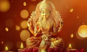 Rules to Attract Goddess Lakshmi’s Blessings and Wealth at Home: ఇంట్లో లక్ష్మీదేవి అనుగ్రహం, ధనప్రాప్తికి పాటించాల్సిన నియమాలు ఇవే
