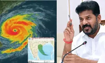 Telangana CM Revanth Reddy Reviews Cyclone Montha Impact: తెలంగాణ: మొంథా తుపాను ప్రభావంపై సీఎం రేవంత్‌రెడ్డి సమీక్ష.. ప్రాణాలు, ఆస్తులు కాపాడండి: అధికారులకు ఆదేశాలు