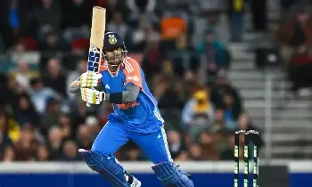 Australia vs India: ఆస్ట్రేలియా Vs ఇండియా మొదటి టీ20 రద్దు..  వర్షార్పణం! Australia vs India: ఆస్ట్రేలియా Vs ఇండియా మొదటి టీ20 రద్దు..  వర్షార్పణం!