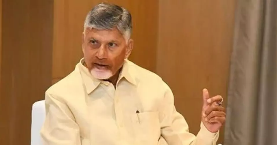 Montha Cyclone Impact: మొంథా తుఫాను దెబ్బ: ఏపీలో రూ.5,265 కోట్ల నష్టం.. సీఎం చంద్రబాబు సమీక్ష Montha Cyclone Impact: మొంథా తుఫాను దెబ్బ: ఏపీలో రూ.5,265 కోట్ల నష్టం.. సీఎం చంద్రబాబు సమీక్ష