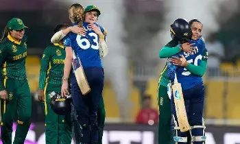 ICC Womens ODI World Cup 2025: వన్డే వరల్డ్ కప్: ఫైనల్ కు సౌతాఫ్రికా ICC Womens ODI World Cup 2025: వన్డే వరల్డ్ కప్: ఫైనల్ కు సౌతాఫ్రికా