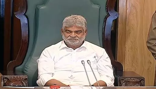 MLAs’ Disqualification Petition: ఎమ్మెల్యేల అనర్హత పిటిషన్పై స్పీకర్ కార్యాలయం సుప్రీంకోర్టుకు గడువు కోరిక MLAs’ Disqualification Petition: ఎమ్మెల్యేల అనర్హత పిటిషన్పై స్పీకర్ కార్యాలయం సుప్రీంకోర్టుకు గడువు కోరిక